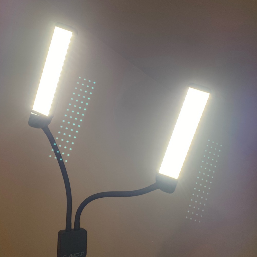 Glam core professional make up light !